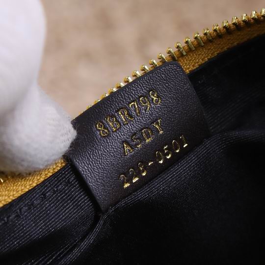 Fendi praphy 2196 29x24.5x10cm ww (9)