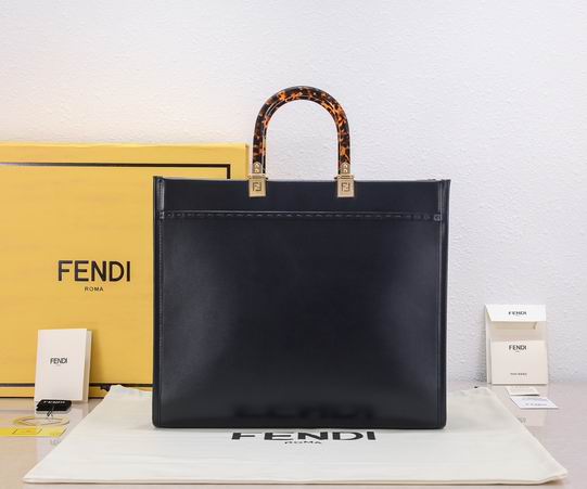 Fendi tote 012 35x17x31cm ww (3)
