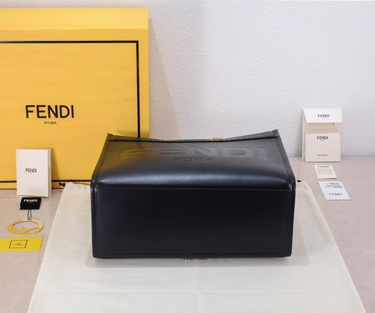 Fendi tote 012 35x17x31cm ww (4)