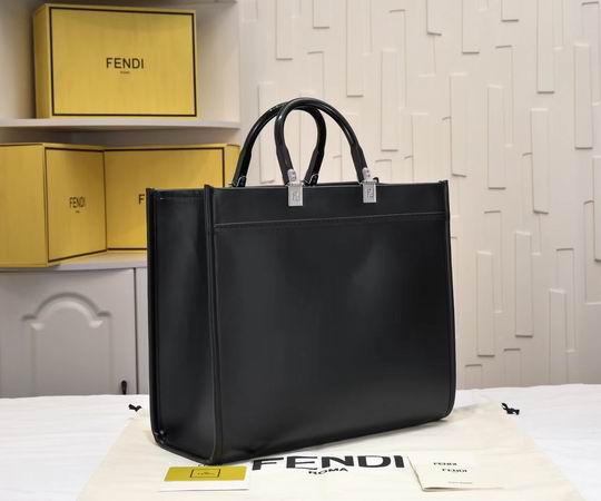 Fendi tote 022 35x17x31cm ww (2)