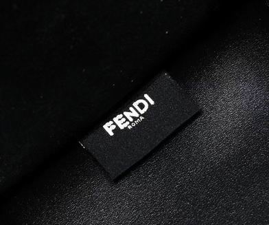 Fendi tote 022 35x17x31cm ww (7)