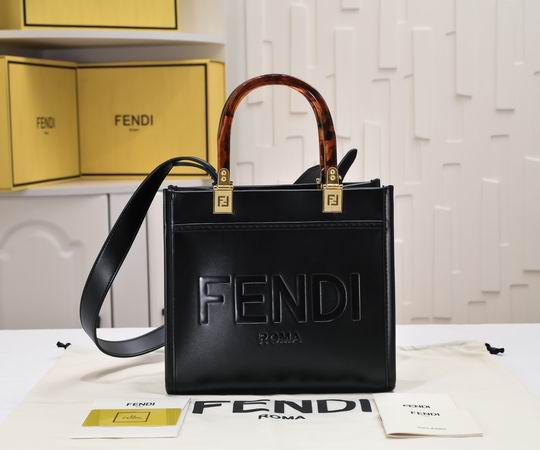 Fendi tote 1006 22.5x20.5cm ww (10)