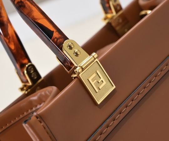 Fendi tote 1006 22.5x20.5cm ww (23)