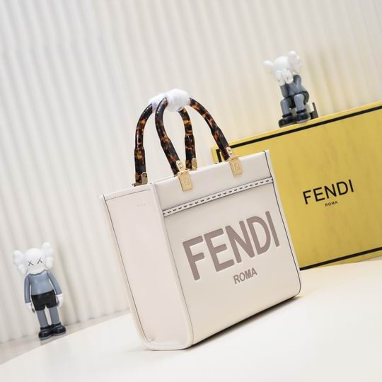 Fendi tote 2314 23cm ww (20)