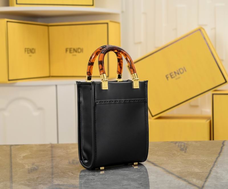 Fendi tote 3370 13x6.5x18cm ww (11)