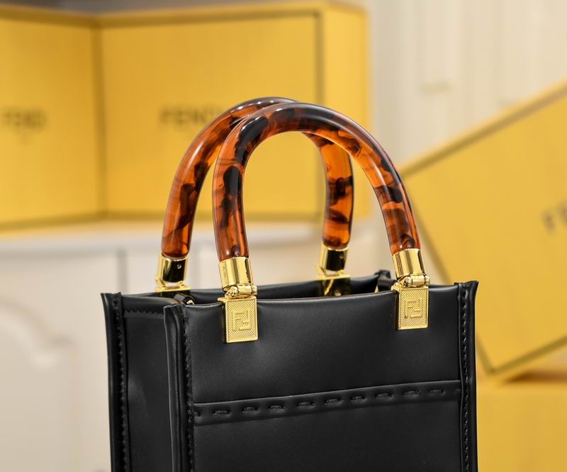 Fendi tote 3370 13x6.5x18cm ww (14)