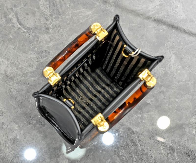Fendi tote 3370 13x6.5x18cm ww (18)
