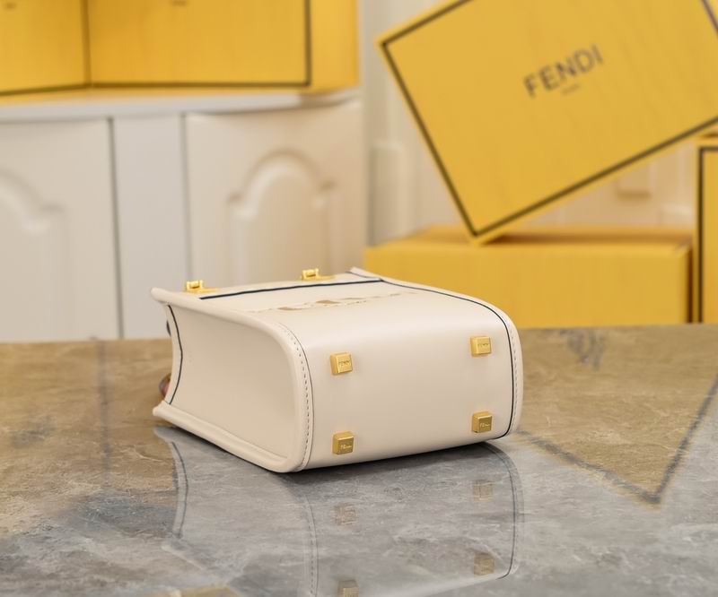 Fendi tote 3370 13x6.5x18cm ww (23)