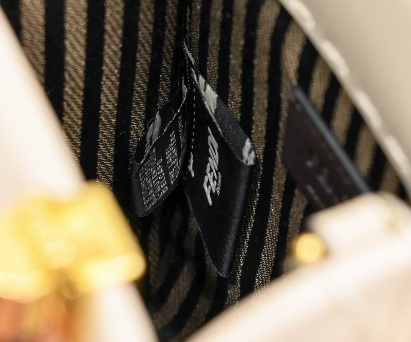 Fendi tote 3370 13x6.5x18cm ww (24)