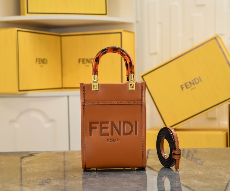 Fendi tote 3370 13x6.5x18cm ww (28)