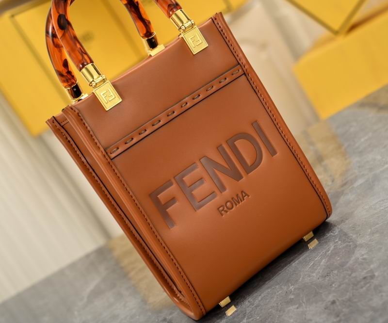 Fendi tote 3370 13x6.5x18cm ww (31)