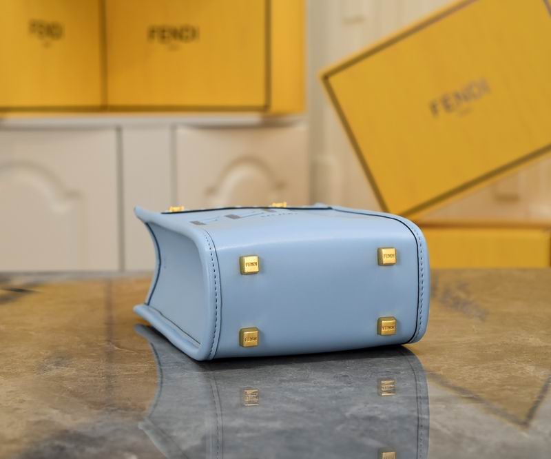 Fendi tote 3370 13x6.5x18cm ww (39)