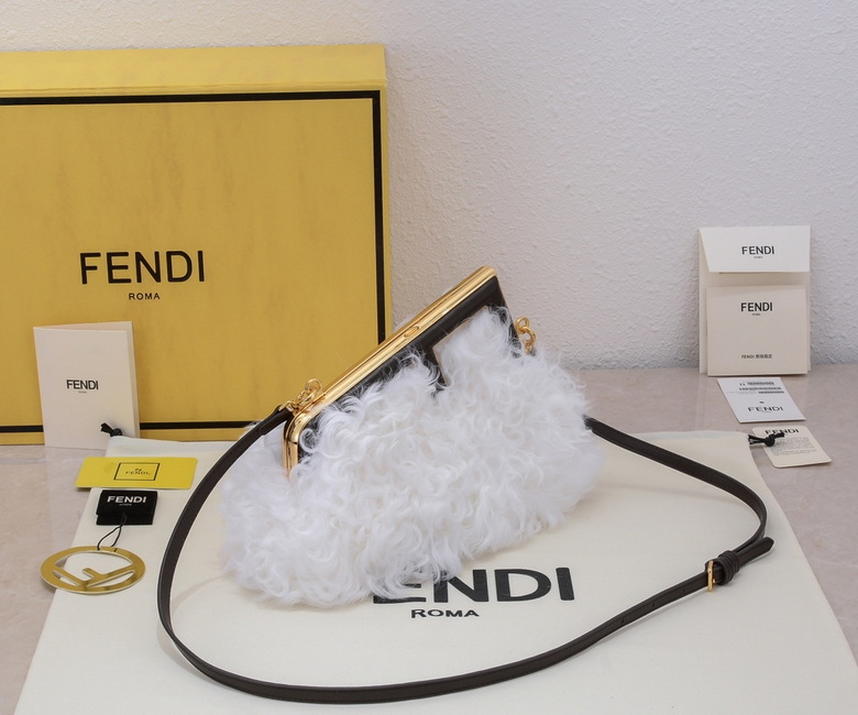 First 302 26X9.5X18cm WW (2)