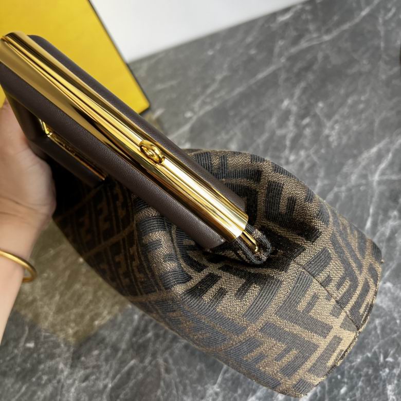 First 30X20X14cm 090901 H (6)