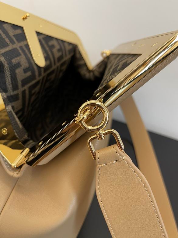 First L32.5X15X23.5 S26X9.5X18Cm ad (16)