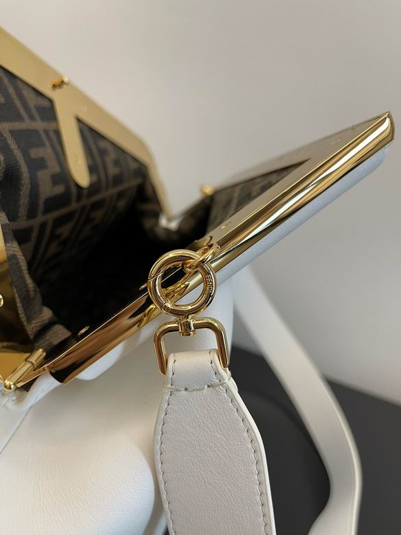 First L32.5X15X23.5 S26X9.5X18Cm ad (25)