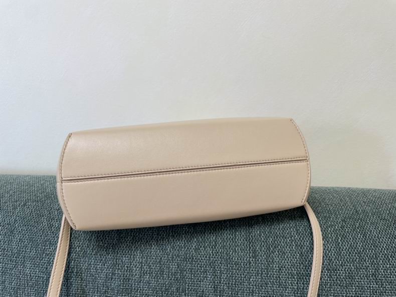 First M80018 26x9.5x18 cm rf (23)