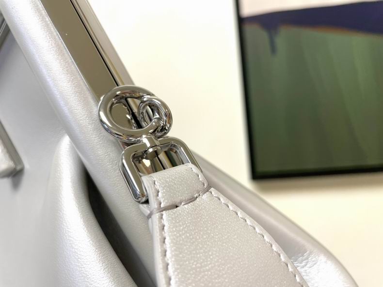 First M80019 32.5x15x23.5 cm rf (22)