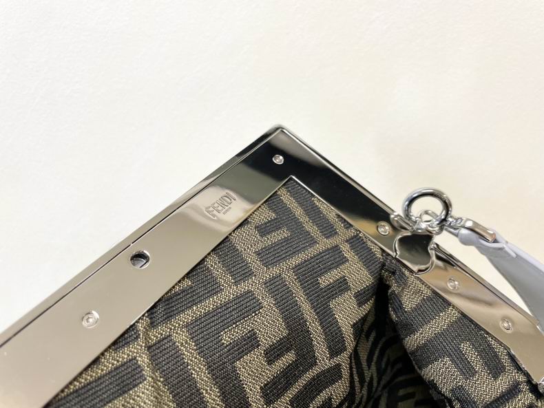 First M80019 32.5x15x23.5 cm rf (25)