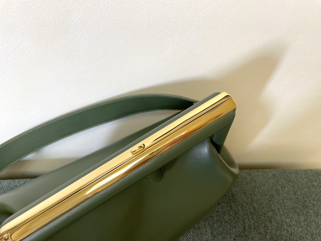 First M80019 32.5x15x23.5 cm rf (7)