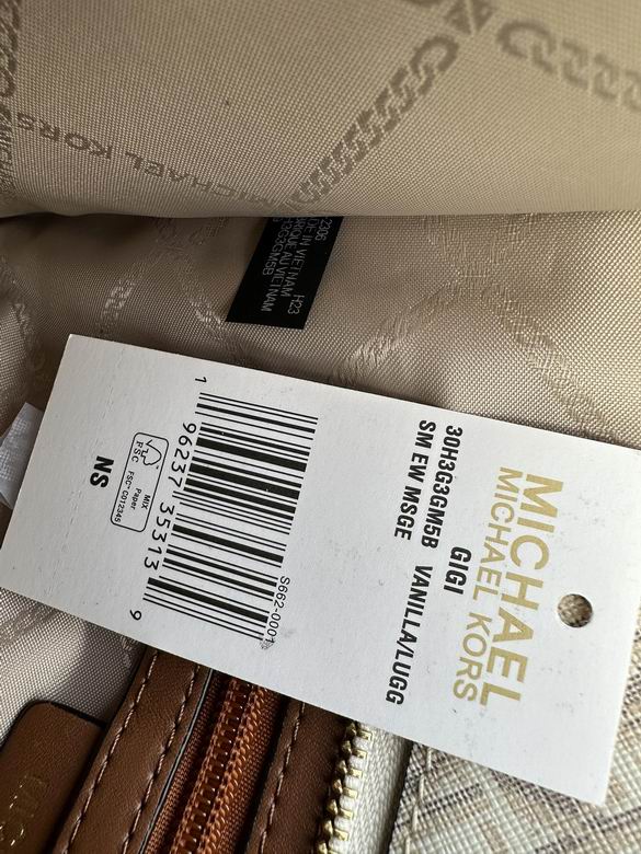 GIGI 24X19X9cm 082707 DY 2色 16