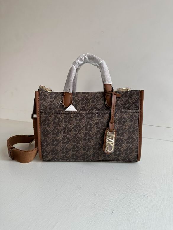 GIGI 24X19X9cm 082707 DY 2色 2