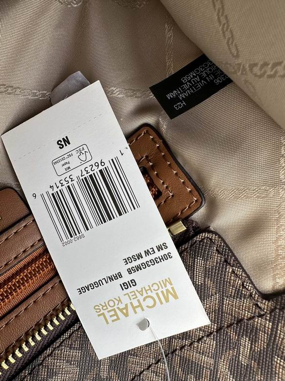 GIGI 24X19X9cm 082707 DY 2色 7