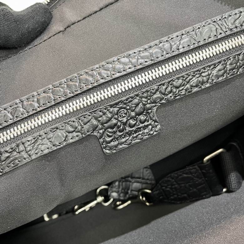 HT20-1 38X29X7.5cm WP 2色 18