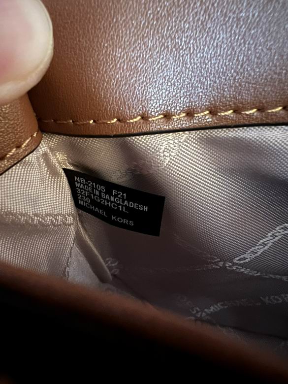 Hally 18X5X14cm 082705 DY 6色 35