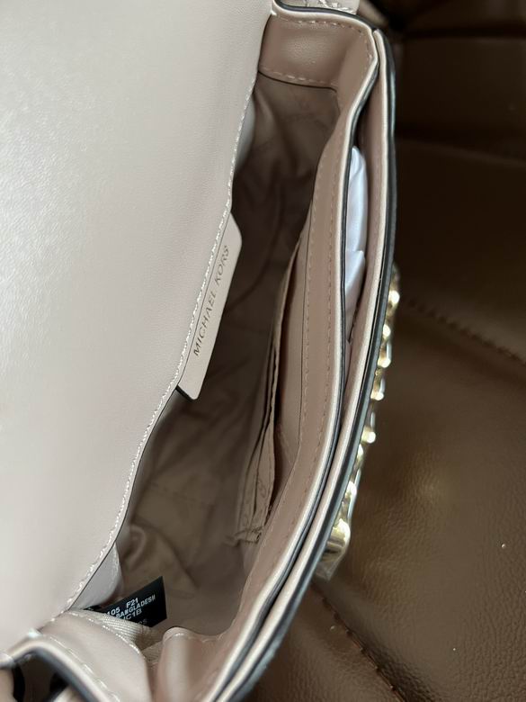 Hally 18X5X14cm 082705 DY 6色 7