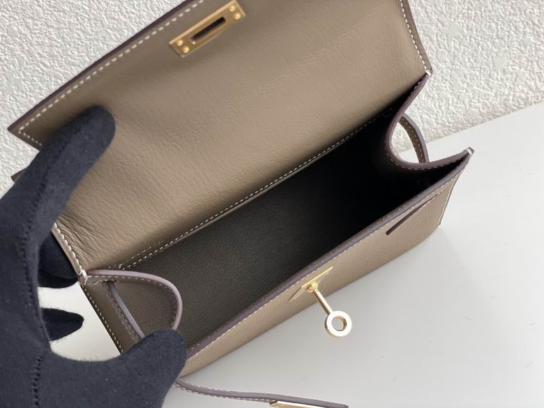 Kelly 082110 AM 8色 16