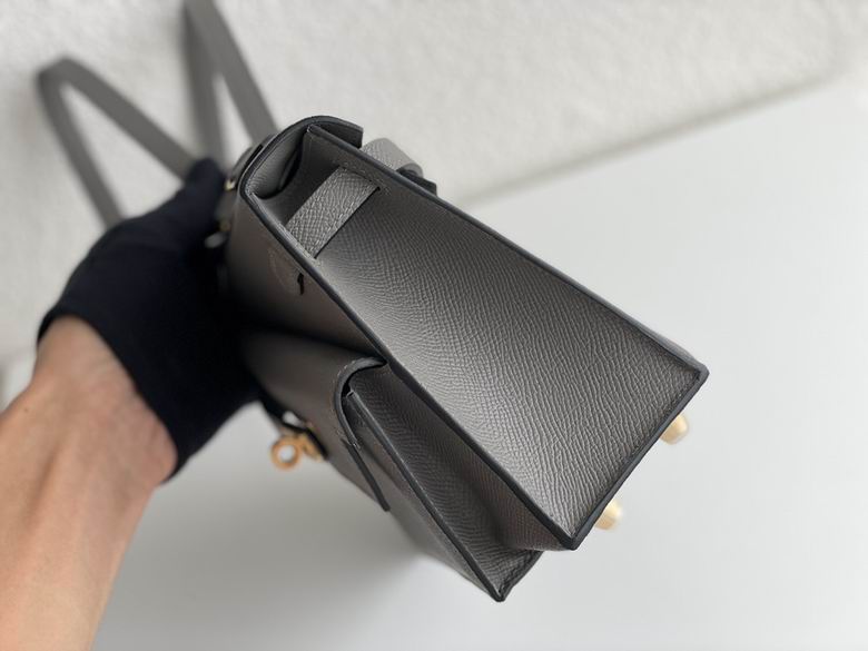 Kelly 082110 AM 8色 21