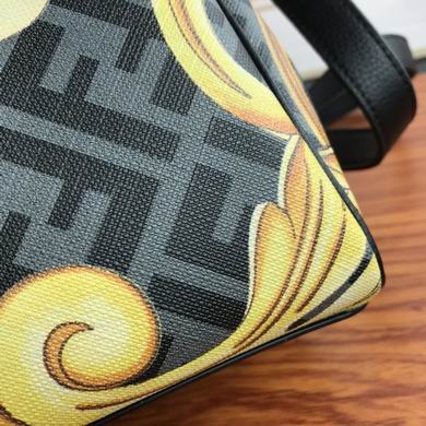 La Medusa M-039 25X15X22cm YW (16)