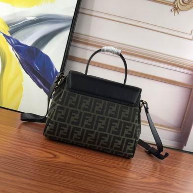 La Medusa M-039 25X15X22cm YW (21)