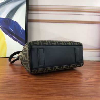 La Medusa M-039 25X15X22cm YW (22)