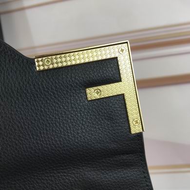 La Medusa M-039 25X15X22cm YW (34)