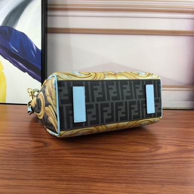 La Medusa M-039 25X15X22cm YW (4)