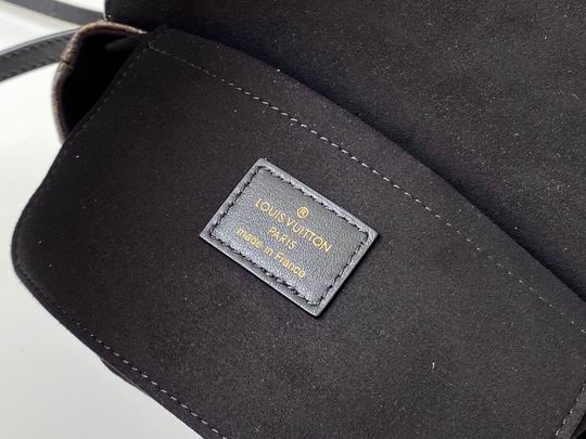 Locky BB M44141 20.0x16x7.5cm gf (8)