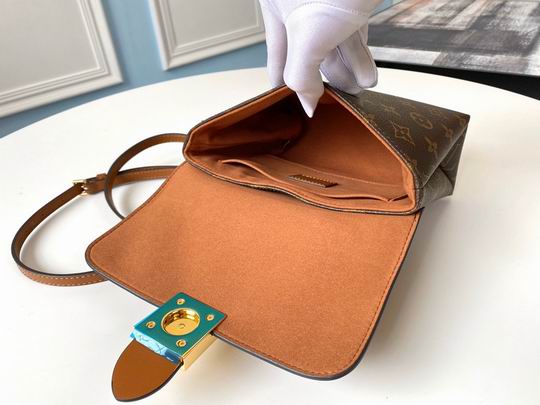 Locky BB M44654 20x16x7.5cm gf (9)