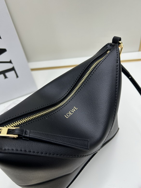 Loewe S060623 23x15 5x6 5cm jj_3