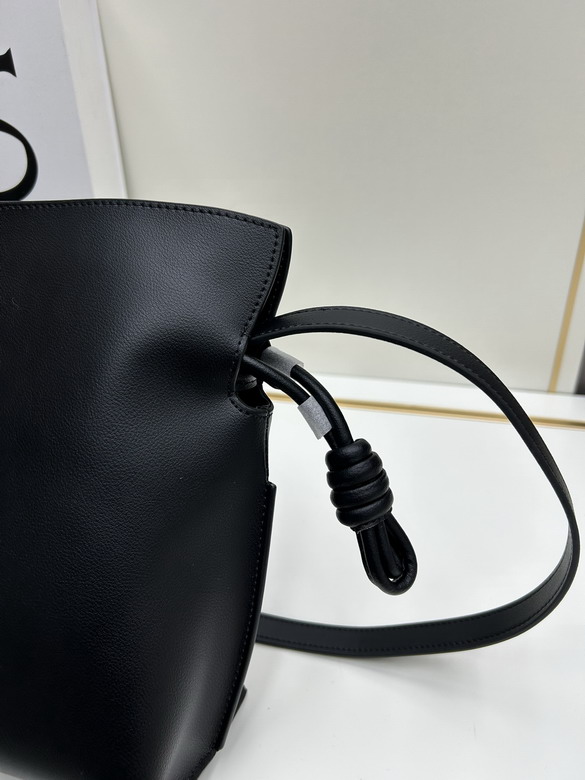 Loewe S062 30x24 5x10 5cm jj_6