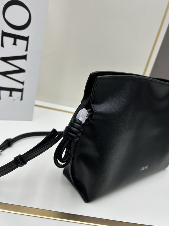 Loewe S063 22 5x18x9cm jj_6