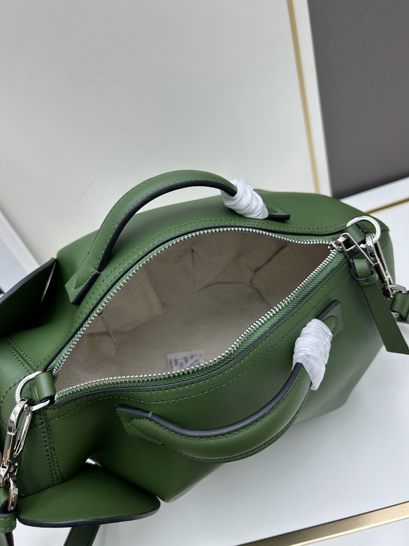 Loewe S11030 30x23x26cm jj1_7