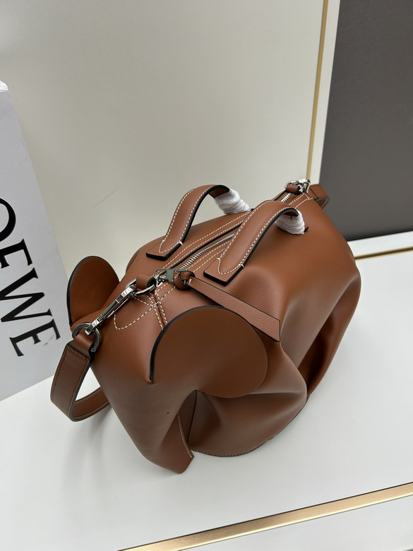 Loewe S11030 30x23x26cm jj3_6