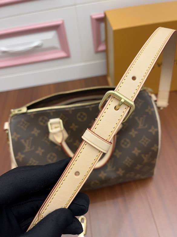 M41112 30X21X17cm YG 2