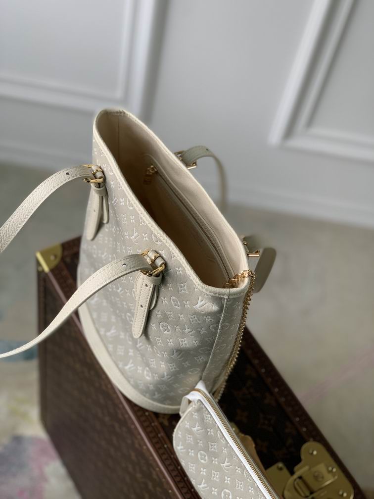 M42238 23x15x26cm gf (9)