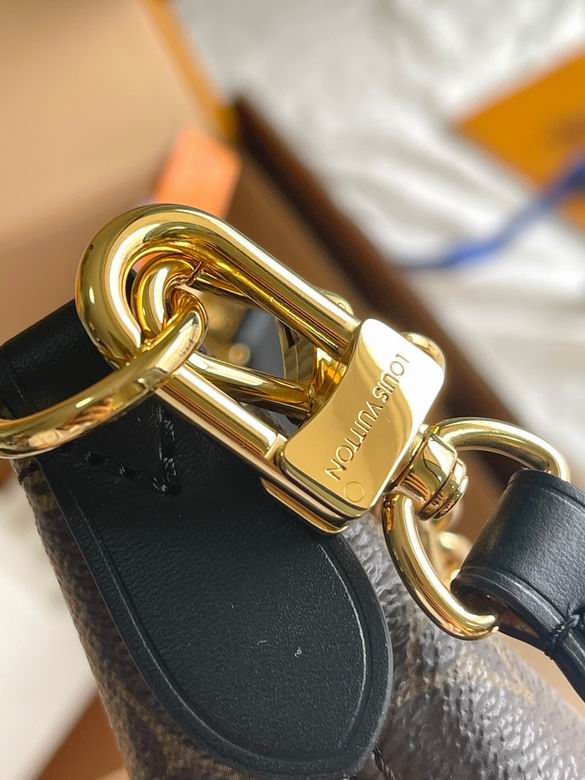 M45831 29X16X9.55cm YG 2色 5