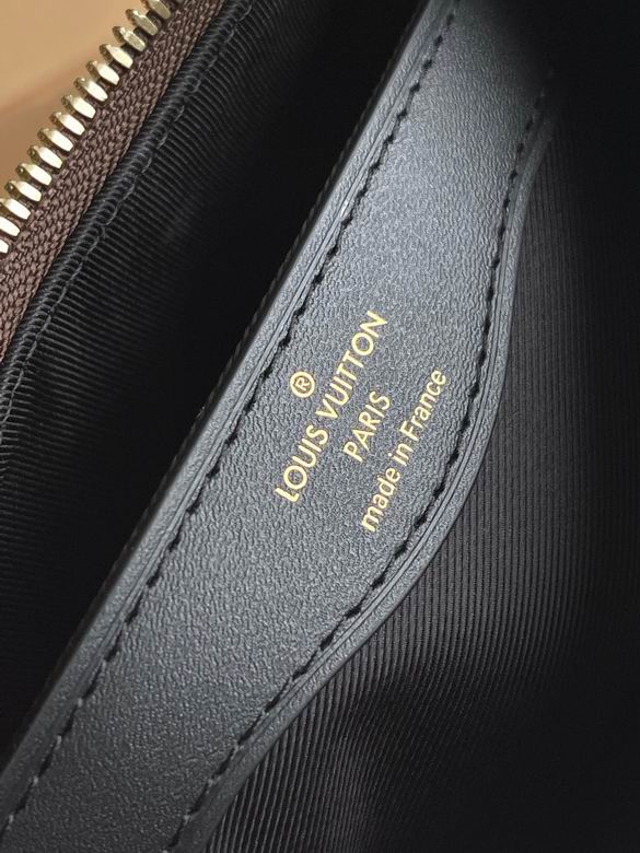 M45831 29X16X9.55cm YG 2色 8