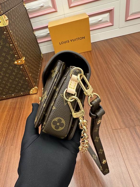 M46279 21.5X13.5X6cm YG 3