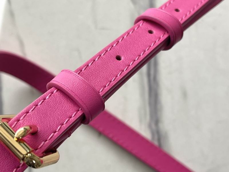 M46358蓝 玫红全皮24.5x16.5x8.5cm gf (5)